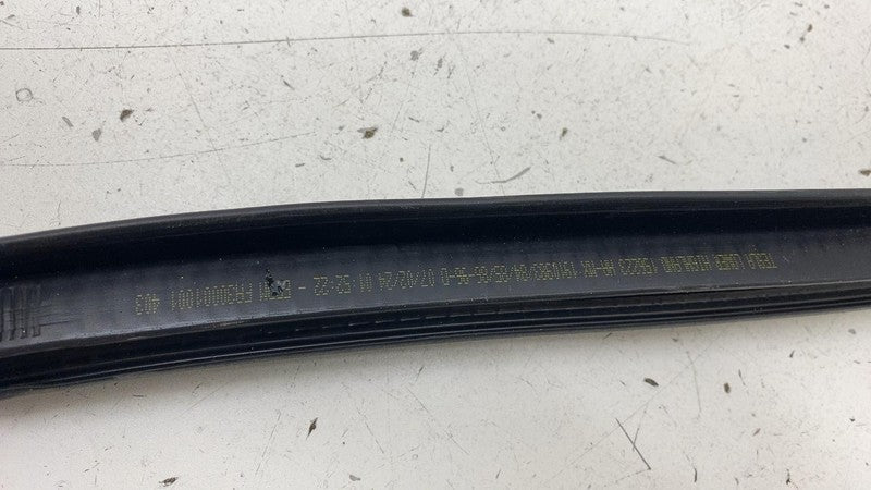 191098600D ⭕ 24-25 Model 3 Rear Right Primary Body Weatherstrip Rubber Seal RH 1910986-00-D