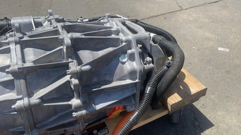 ⭕ 20-24 Model Y Rear Drive Unit Engine Motor Low Current 1120990-17-J