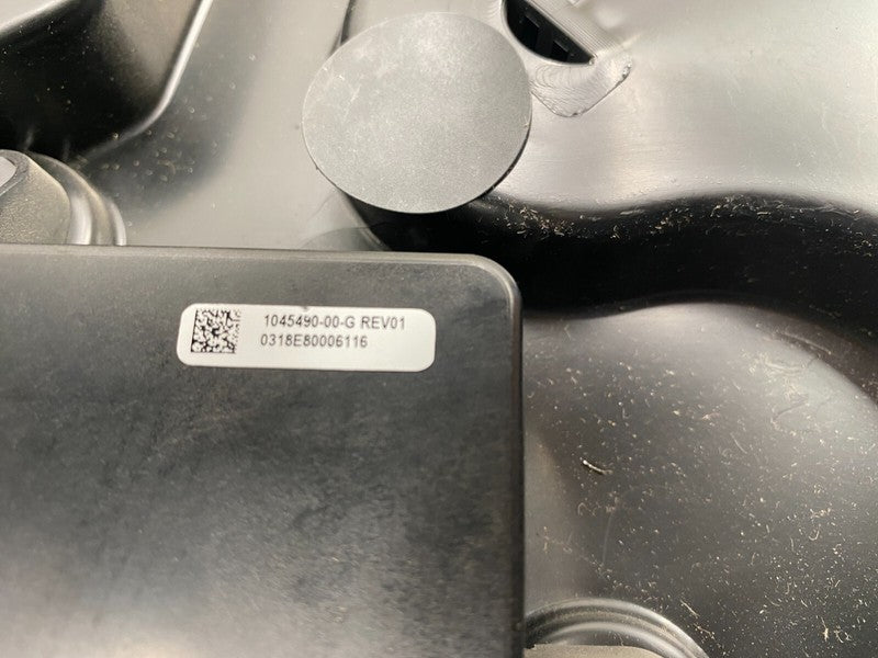 1046759 00 D ⭕16-20 Model X Rear Left Door Inner Closeout Panel & Control Module 1046472-99-A