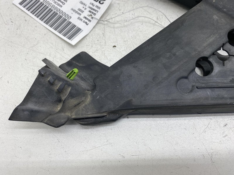 ⭕14-21 Maserati Ghibli Front Passenger Side Door Window Mirror Rubber