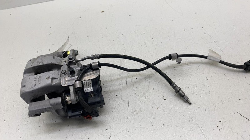⭕ 2017-2025 Tesla Model 3 Rear Right Caliper + Brake Hose Line BASE 10