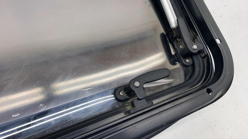 ⭕ 2014-2021 Ram ProMaster 1500 2500 3500 Rear Body Panel Glass Window Assembly