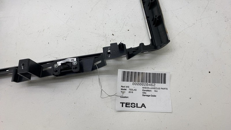 ⭕ 12-20 Model S X Media Control Unit Touch Screen Trim w/ Switch 60089