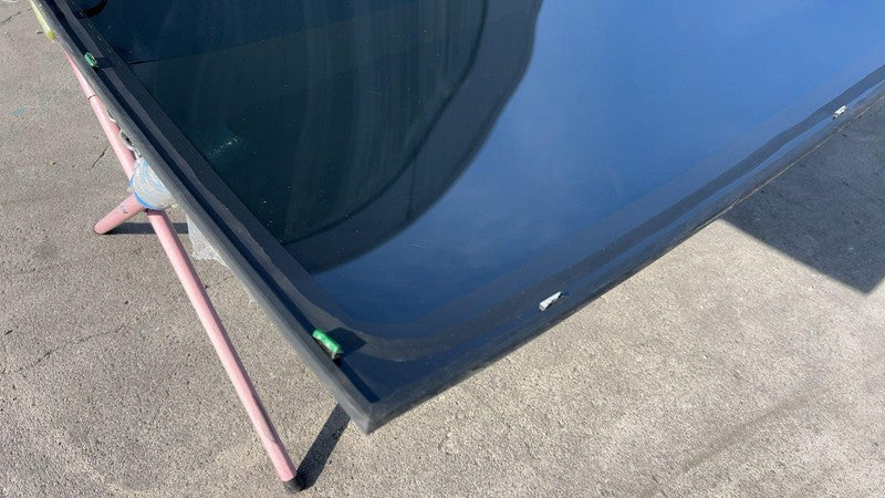 ⭕ 17-20 Model 3 M3 Rear Trunk Panoramic Backlite Glass Back Section 14