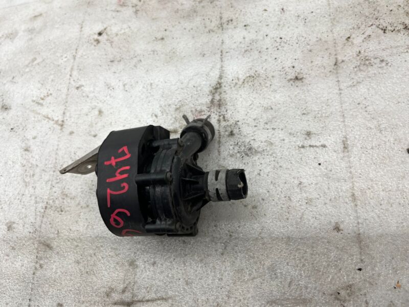 2016-2020 Tesla Model S X Cooling System Auxiliary Water Coolant Pump FWD Assy