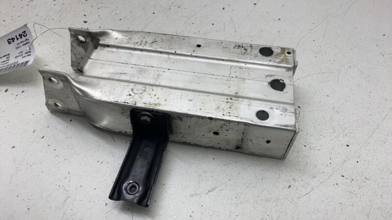 A 212 620 08 95 10-16 Mercedes E350 E-Class Front Right Bumper Reinforcement Bracket A2126200895