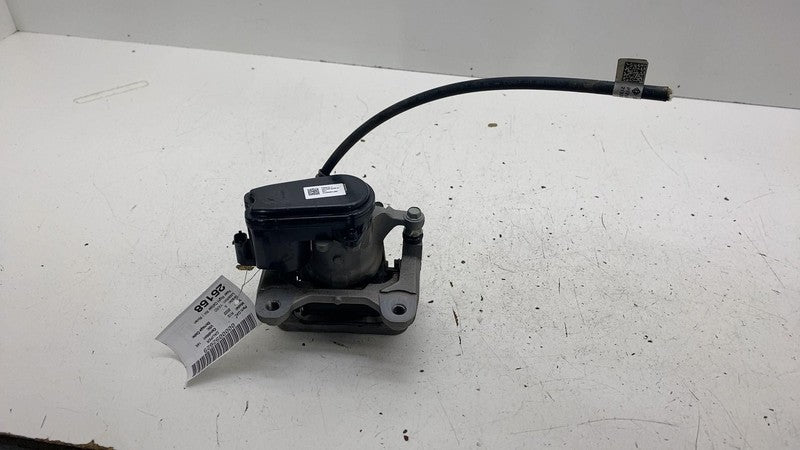 ⭕2022 Rivian EDV-700 Van Rear Right Caliper w/ Brake Hose Line RH PT00