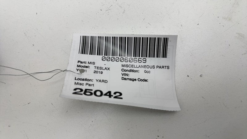 ⭕ 16-20 Tesla Model X Front Exterior Door Handle Chrome Outer Left 103