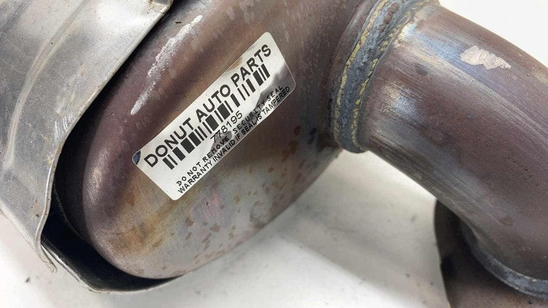 68629868AA ⭕ 2023-2025 Pacifica Exhaust & Catalytic Converter Manifold 10k miles 68629868AA