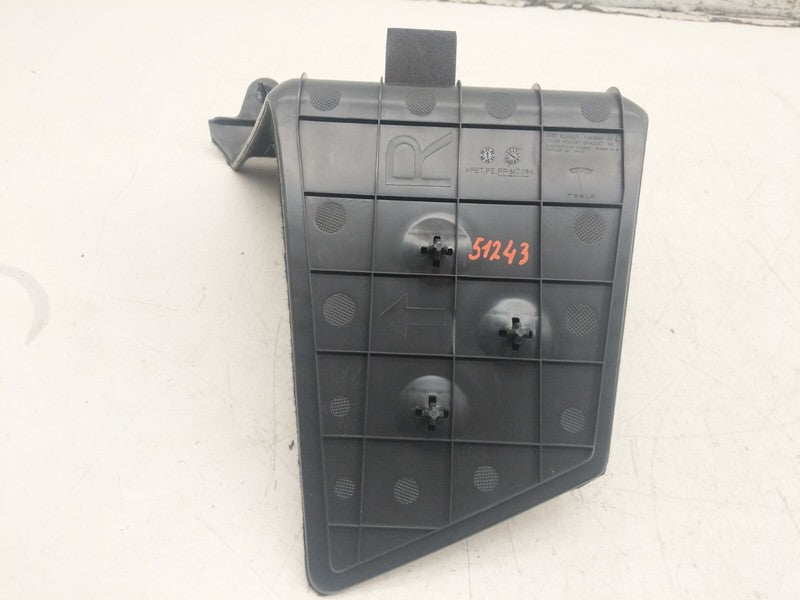 ⭕ 20-24 Model Y Rear Passenger Side Trunk Pocket End Bracket Right 149