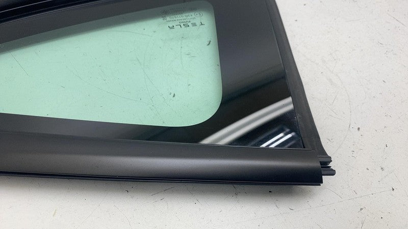 1514978-00 ⭕ 24-25 Model 3 Rear Driver Side Quarter Fixed Window Glass Left LH 1514978-00