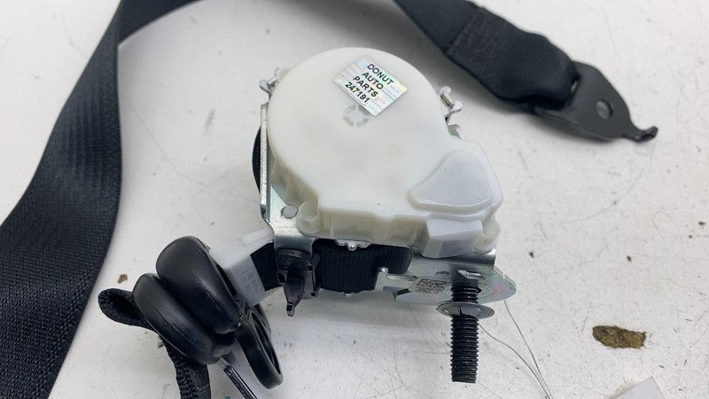 18-21 Lincoln Navigator Rear 2nd Row Right Seat Belt & Retractor JL1B-