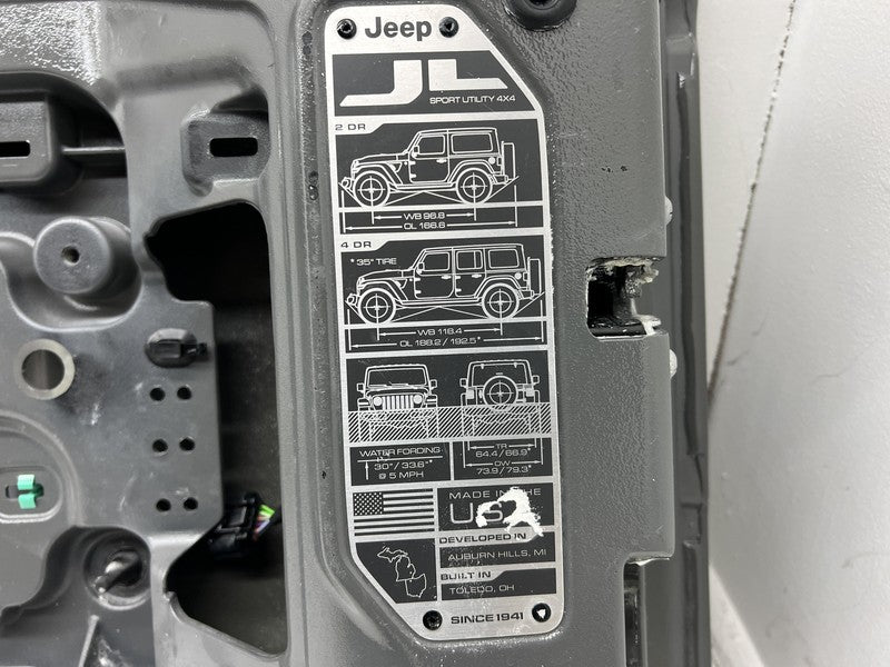 ⭕ 18-24 Jeep Wrangler Sahara 4xe Rear Lower Trunk Gate Rear Door Assembly Gray