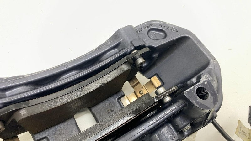 9Y0615106HR ⭕ 2024 Porsche Cayenne Front Passenger Caliper w/ Brake Hose Right 9Y0615106HR