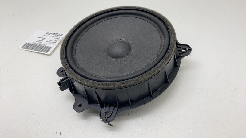 ⭕ 2017-2023 Tesla Model 3 Y Front Door Audio System Woofer Speaker 107