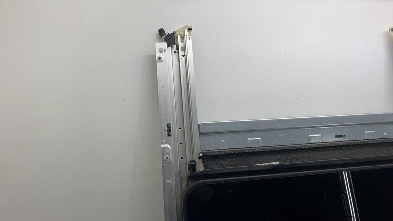 A 218 820 01 42 ⭕ 10-16 Mercedes-Benz E350 E-Class Panoramic Roof Glass Frame Track A2188200142