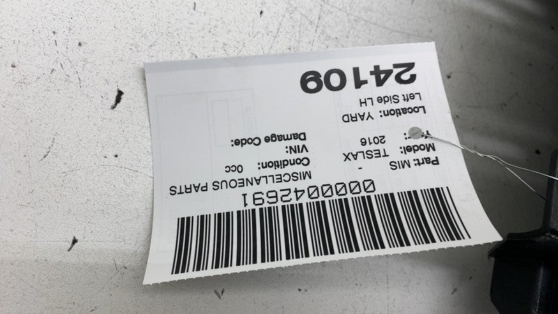 ⭕ 2016-2020 Tesla Model X MX Driver Side B-Pillar Lower Trim Cover Pan