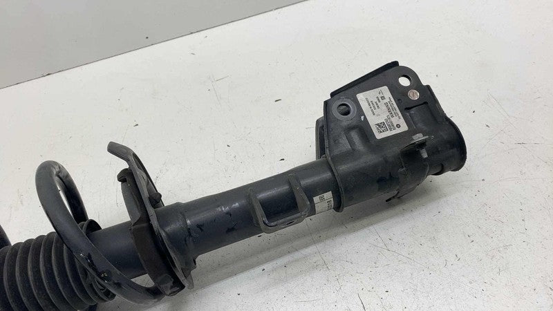 68248727AD ⭕ 2017-2025 Chrysler Pacific Front Left Side Shock Strut Absorber FWD 68248727AD