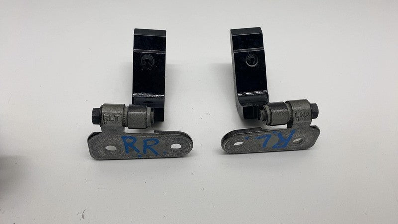 2017-2023 BMW 530e 530i G30 SET of Front & Rear Door Upper & Lower Hin