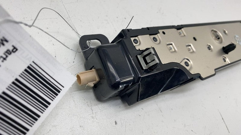 158560100D ⭕ 2017-2023 Tesla Model 3 Y WiFi Bluetooth Antenna Control Module 1585601-00-D