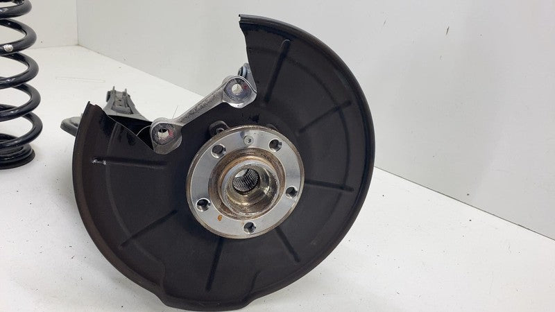 32329003 21-23 Polestar 2 Rear Right Spindle Knuckle w/ Hub + Links & Spring AWD 32246373