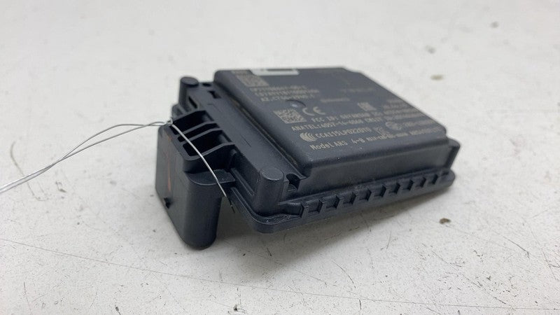 ⭕ 17-23 Tesla Model 3 Seven Pin Perpendicular Radar Sensor 7-Pin 11086