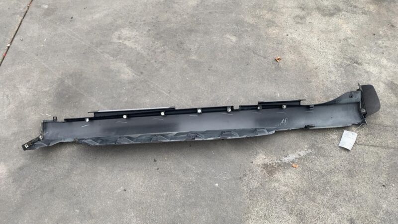 9801888 ⭕ 2011-2016 Mini Cooper S Countryman Right Skirt Rocker Panel Cover RH 9801888