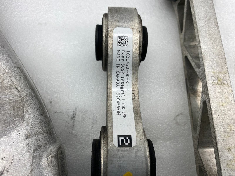 1021422 00 B ⭕16-20 Model S X Rear Right Knuckle w/ Wheel Hub & Control Arm Link 1021416-00-D