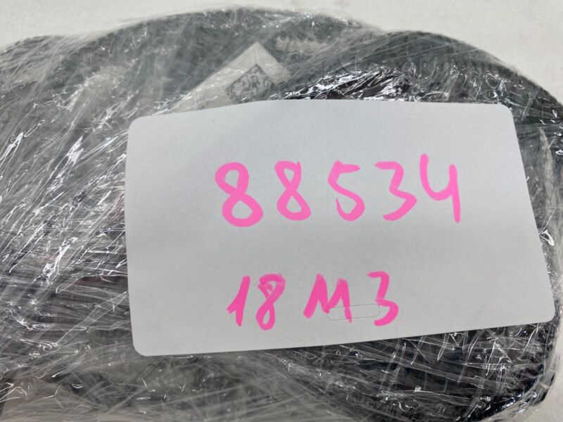 106795900D 17-23 Model 3 Rear Bumper Wire Harness w/ PDC Parking Assist Sensor 1067959-00-D