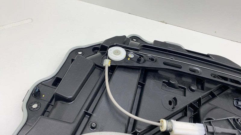 1805867 98 E 2024 2025 Tesla Cybertruck Rear Passenger Door Window Regulator w/ Motor Right