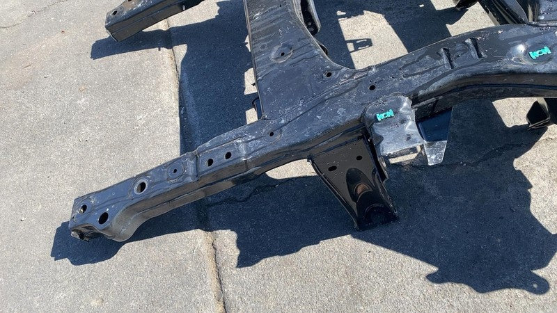 ⭕ 2024-2025 Equinox EV Front Subframe Crossmember Cradle K-Frame Assembly