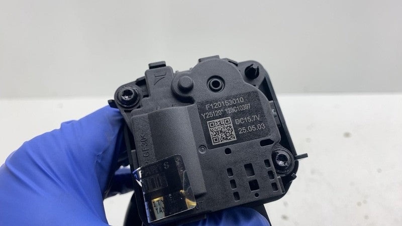 ⭕ 25-26 Tesla Model Y MY Passenger Side Instrument Panel Air Vent Righ