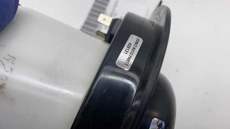 7P0919679 2011-2018 Porsche Cayenne Driver Side Gasoline Tank Fuel Filter Unit Left Assy