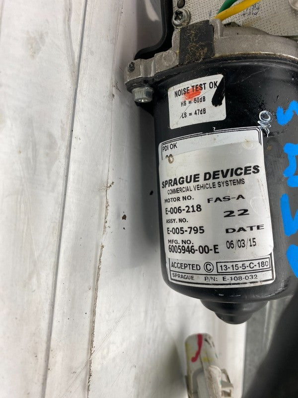 ⭕12-20 Tesla Model S MS Front Windshield Wiper Motor Linkage Module 60