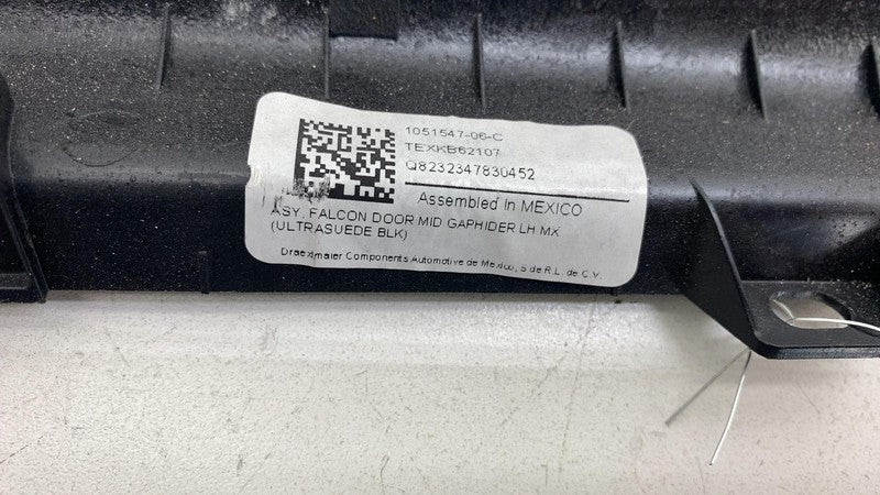 105154706C ⭕ 2016-2023 Tesla Model X Rear Left Falcon Door Trim Mid Gap Hider 1051547-06-C