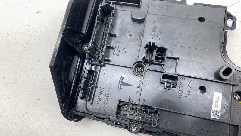 183462910D ⭕24-25 Model 3 Front Right Frunk Low Voltage Body Controller Module 1834629-10-D