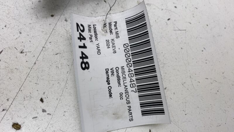Does not apply 2022 2023 2024 Kia EV6 Water Coolant Pump Reservoir Changeover Valve Assy RWD