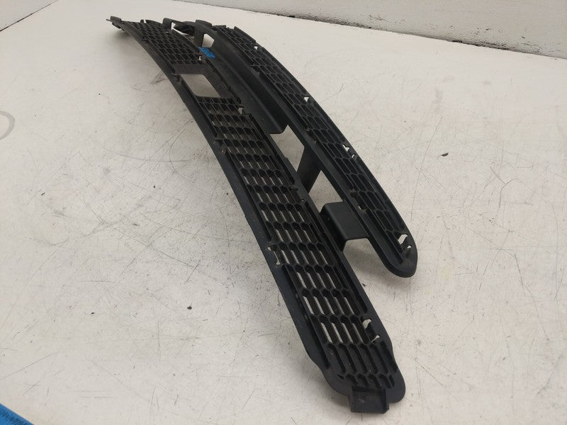 1038211 00 A 12-15 Model S Front Bumper Mesh Grille to suit w/ Radar Sensor Slot 1038211-00-A