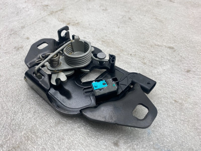 150039700E ⭕ 2021-2023 Model 3 Hood Latch Double Pull Single Actuator w/ Cable 1500397-00-E