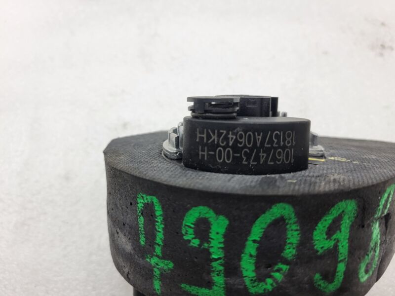 106747300H 2012-2020 Tesla Model S Battery Auxiliary Water Coolant Pump Foam Isolated Assy
