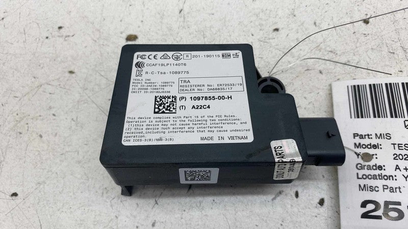 ⭕ 17-23 Tesla Model 3 Rear Bumper BCM Computer Body Control Module 109