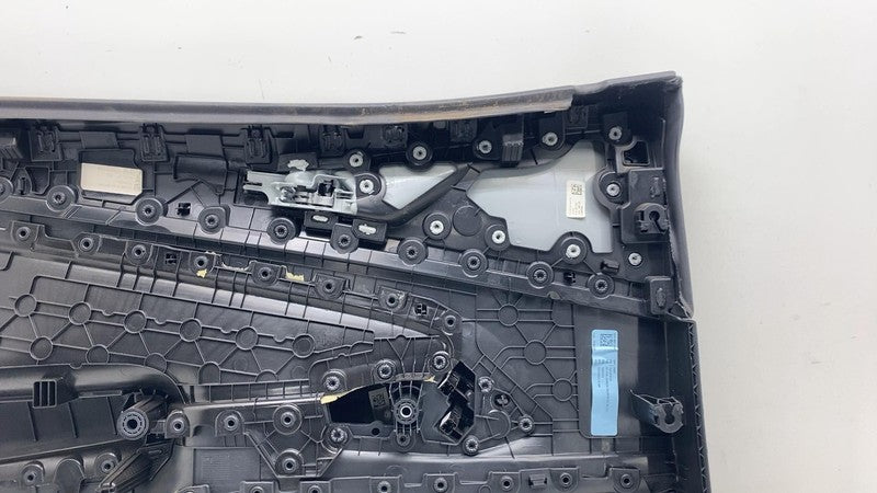 Front Door Trim Panel VOLKSWAGEN ID4 Right 25