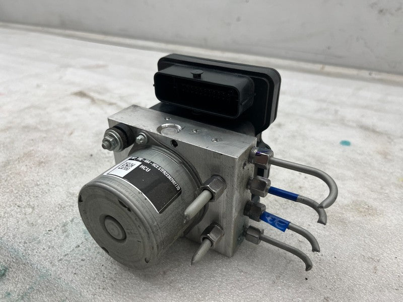 1044745 00 B ⭕17-23 Tesla Model 3 M3 Anti-Lock Brake System ABS Pump Module Unit 1044745-00-B