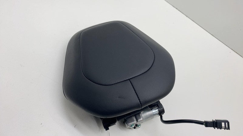 AG151536-C1 2016-2020 Tesla Model X Front Left=Right Headrest & Adjuster Mechanism Actuator