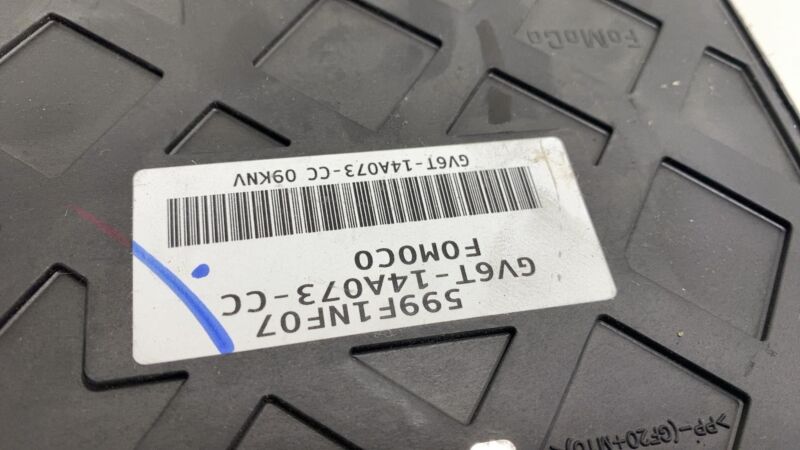 GV6T14A073CC 2015-2018 Ford C-Max Body Control Module Fuse Box Relay BCM GV6T-14A073-CC Assy