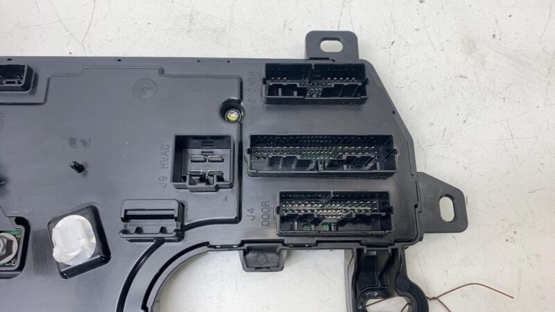 1078673 32 L 2017-2020 Tesla Model 3 Driver Left Low Voltage Electronic Control Module ECU LH