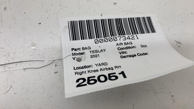 107782600D ⭕ 2017-2023 Tesla Model 3 Y Right Lower Knee Safety Airbag Module 1077826-00-D