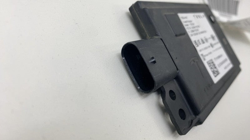 191836800A 2024 2025 Tesla Model 3 Cybertruck Bluetooth Low Energy End Point Liner Module