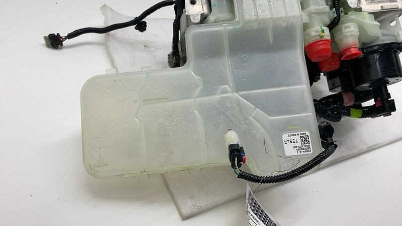 150685900D 2021-2024 Tesla Model S Super Beam Thermal Supermanifold Coolant Pump Reservoir
