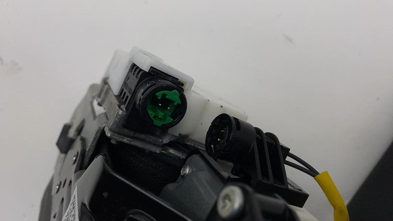 34234136 2017-2023 BMW 530e G30 Front Passenger Side 1st Row Seat Belt Retractor Right RH